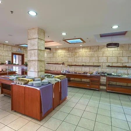 Alianthos Hotel