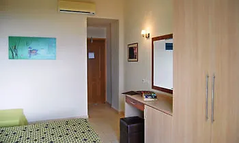 Alianthos Hotel 3*